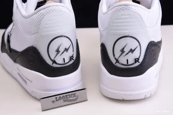 Kicked Out Shoe Store FRAGMENT DA3595-100 JORDAN 3 AIR 0613